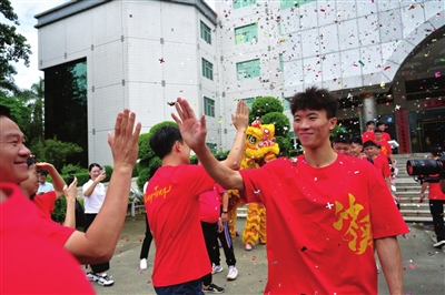 年全国