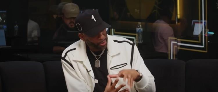 所以当我说, 比是NBA, 尼尔还能完