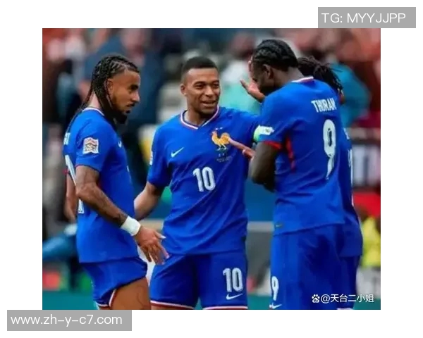 姆巴佩手球事件引发热议 网友对其公正性和裁判判罚展开激烈讨论